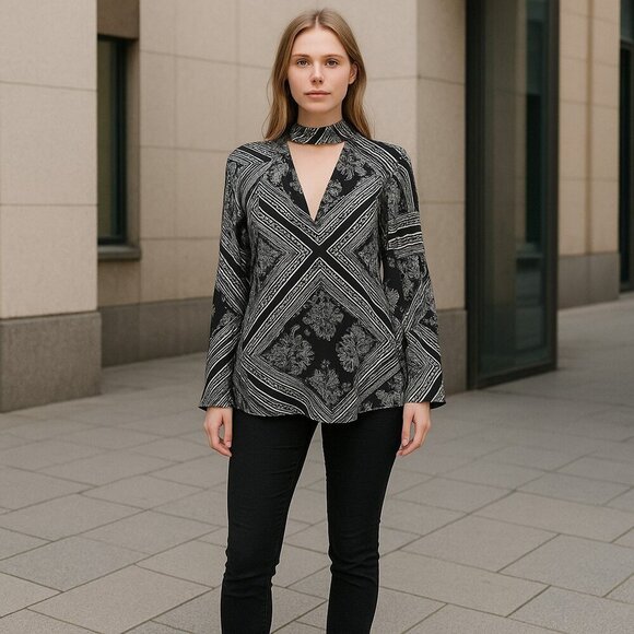 Free People Tunic Top Black XS Floral Boho Keyhole High Neck Walking On A Dream - Picture 1 of 5